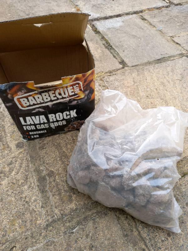 ZappAds: Gas barbecue lava rocks