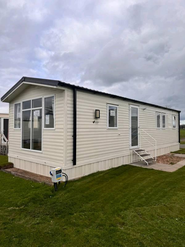 ZappAds 3 bed Static caravan mobile home Essex12 month park